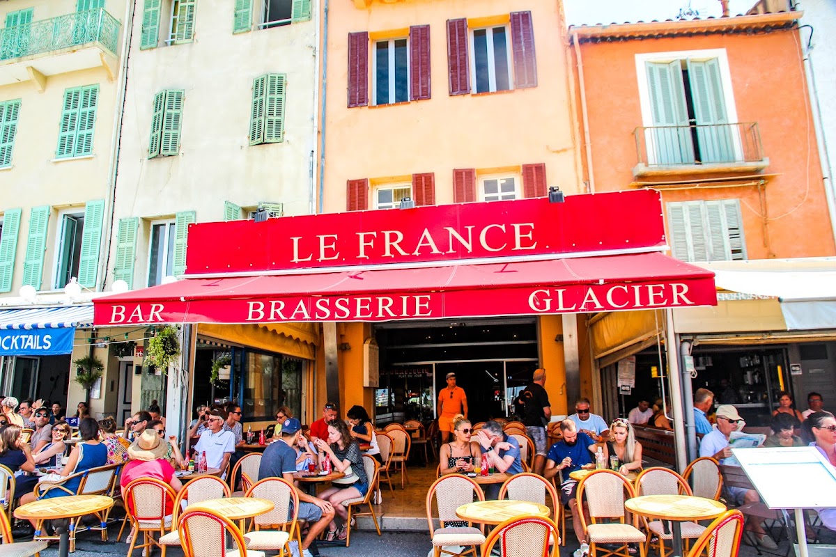 Bar Le France